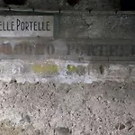 Appartement Centre Attic- Private Parking & Bike Storage *